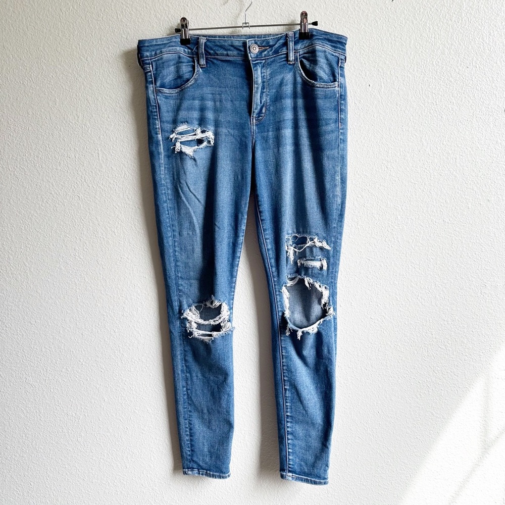 American Eagle Distressed Skinny Jeggings Blue Jeans Women’s Size 14 Long